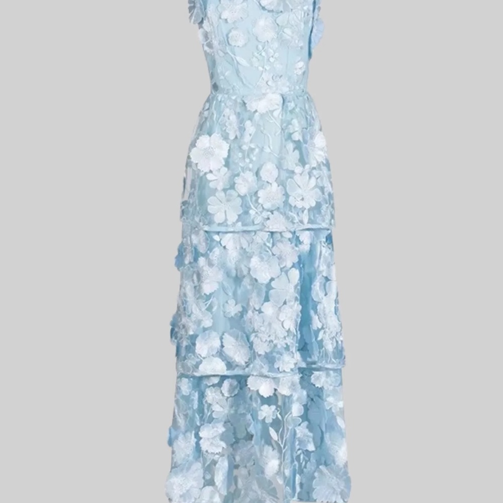 Sierra Darien Sleeveless And Strapless Design Layered Lace